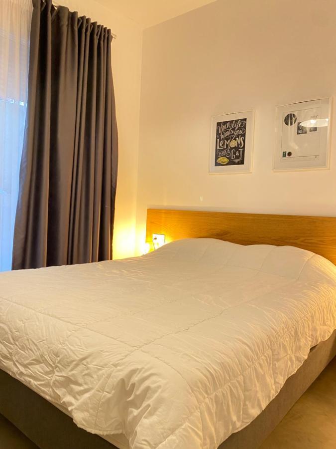 Plaka Downtown 2 Bedroom Basement Афины Экстерьер фото