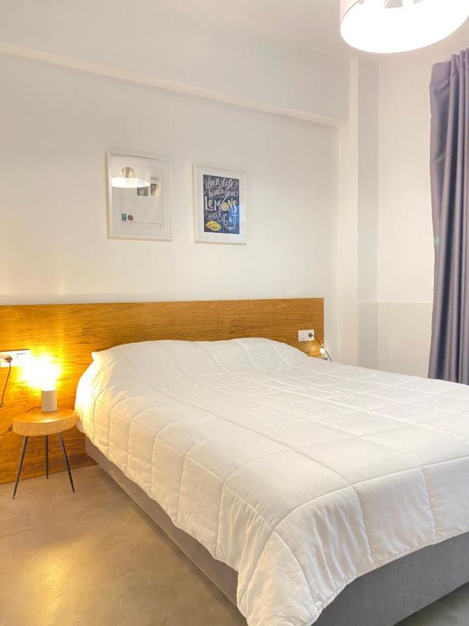 Plaka Downtown 2 Bedroom Basement Афины Экстерьер фото